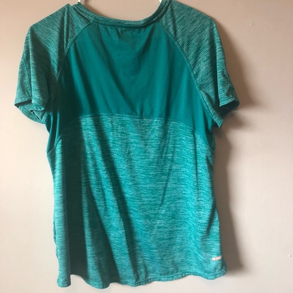 🐳 turquoise athletic tee! 🐳 3/$20 - Picture 2 of 3